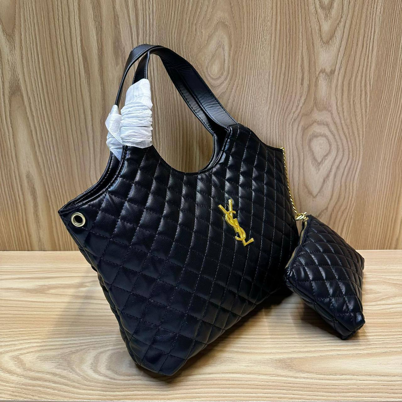 YSL
 NEW CAME GOOD QUALITY 
80 dhs🪙🖤

Zain39
♥️♥️♥️