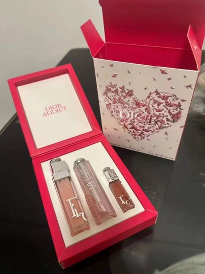 Dior Set
55 dhs❣️

Zain24
♥️♥️♥️