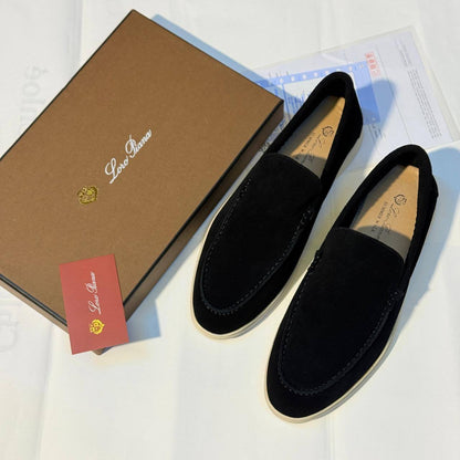 MEN 
LORO PIANA SHOES 
GOOD QUALITY 
130 dhs🪙🖤
Size 40 to 45

Zain40
♥️♥️♥️