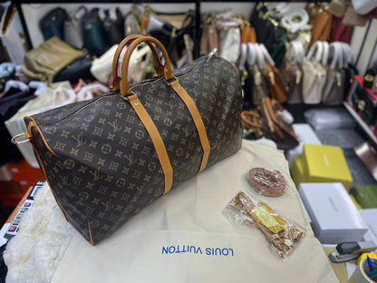 Lv - Gucci - Dior - Fendi - Prada - GOYARD 
Traveling Bag
Good Quality 
115 dhs❤️

Zain250
♥️♥️♥️
