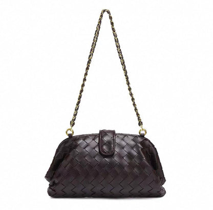 Bottega

100 dhs

with box
size 24cm

Zain26