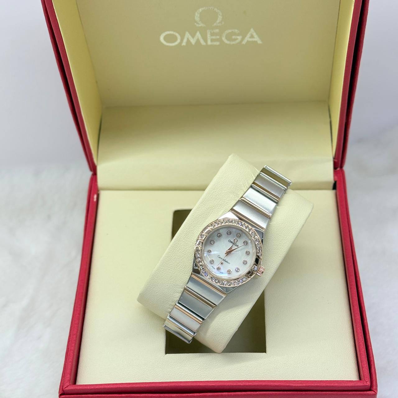 NEW CAME 
OMEGA WATCH 
GOOD QUALITY 
65 dhs🪙

Zain40
♥️♥️♥️