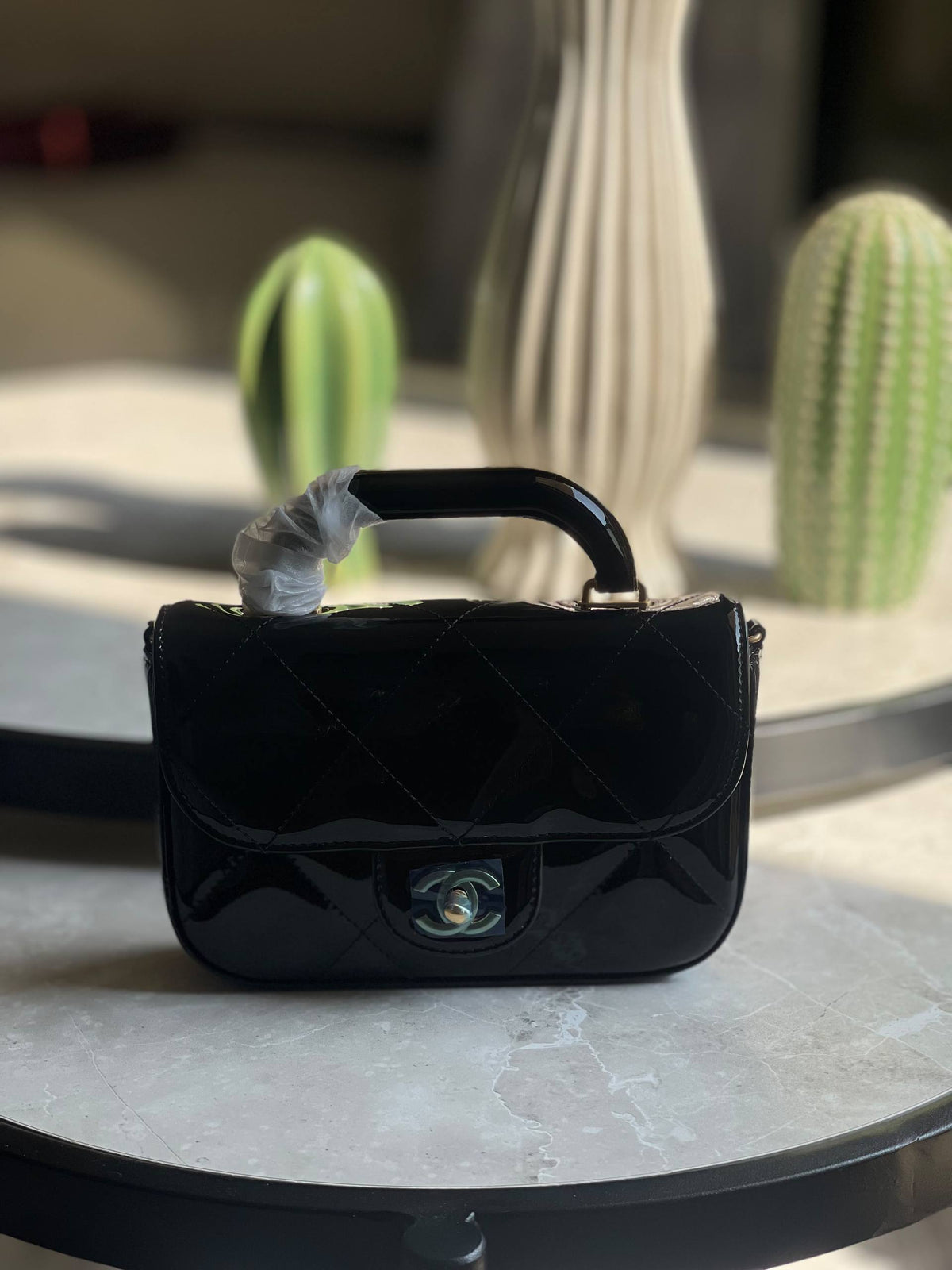 Chanel  ✨💥
Available original box 📦 
With full packing 🎀🎀
Super high quality 💥💥

For Price 👇 WhatsApp✅
0568585901 
0507557372
0552275751 Owner Zain 👌

Zain283
♥️♥️♥️
