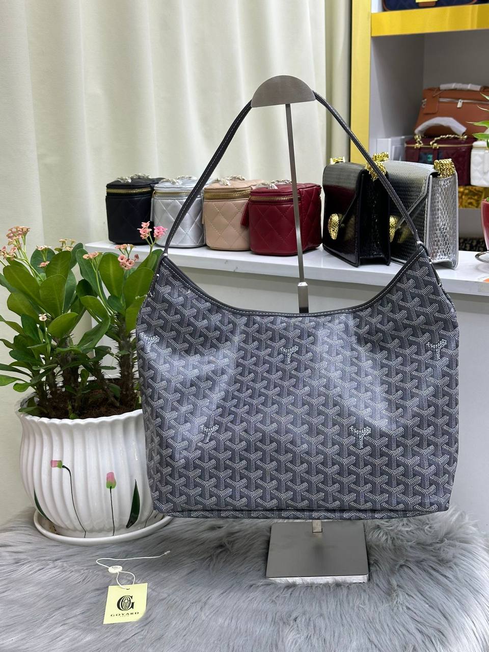 Goyard🌷🌷🌷

SIZE  ……… 33cm 🌷🌷🌷

85 dhs🪙🌨️

Zain244
♥️♥️♥️