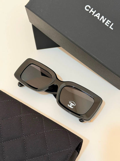 Chanel
“𝑳𝒂𝒅𝒚’𝒔”💃🏻
Super master quality🪡✨
New Available☺️
For Price 👇 WhatsApp✅
0568585901 
0507557372
0552275751 Owner Zain 👌

Zain165
♥️♥️♥️