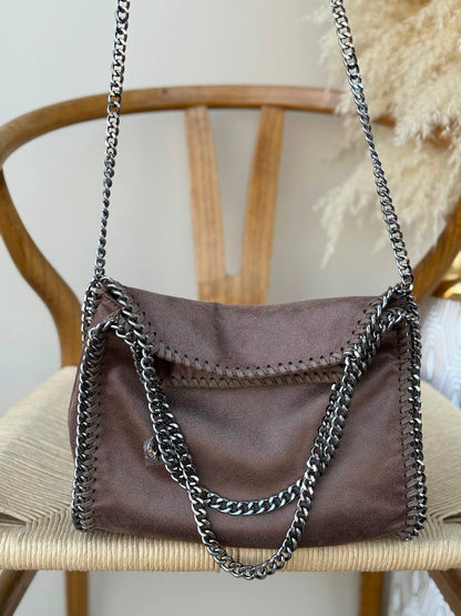STELLA McCARTENY
25cm
350 dhs🇦🇪🇦🇪
Top quality

Zain167
♥️♥️♥️