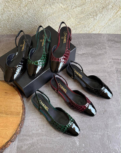 CHANEL 💫😍
SuperMaster Quality 💯
450 dhs✅
Size: 36-41 💥

Zain171
♥️♥️♥️