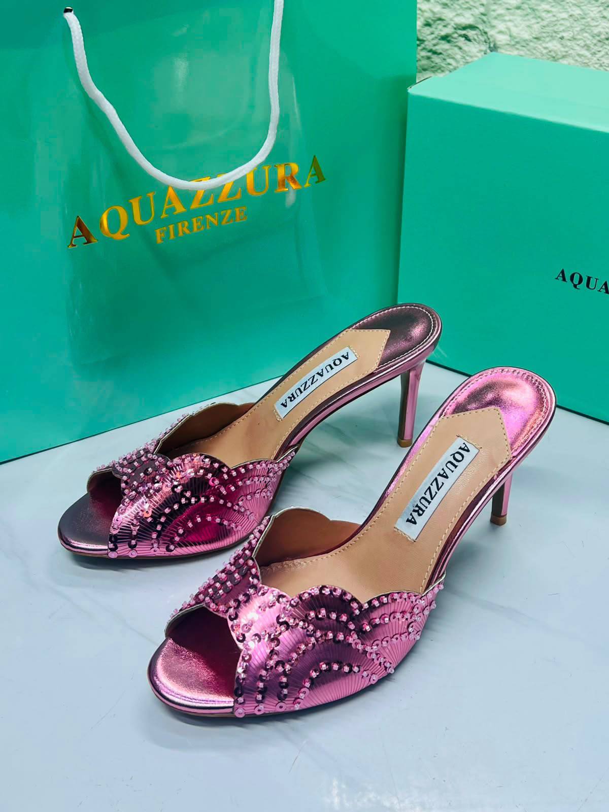𝐀𝐐𝐔𝐀𝐙𝐙𝐔𝐑𝐀 
𝟗𝐂𝐌 
𝐡𝐢𝐠𝐡 𝐪𝐮𝐚𝐥𝐢𝐭𝐲 💯 


130 dhs
36-41


Zain86
♥️♥️♥️