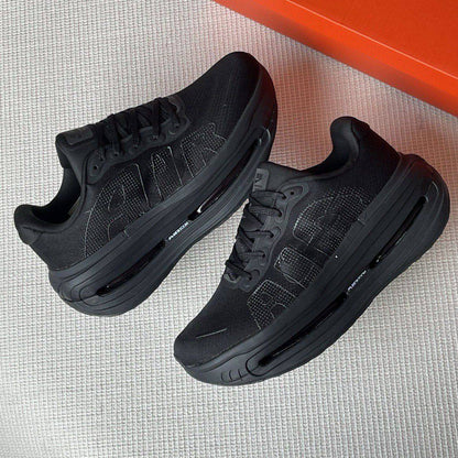 Nike
Size 40 TO 45 
Master 
220 dhs✅

Zain183
♥️♥️♥️