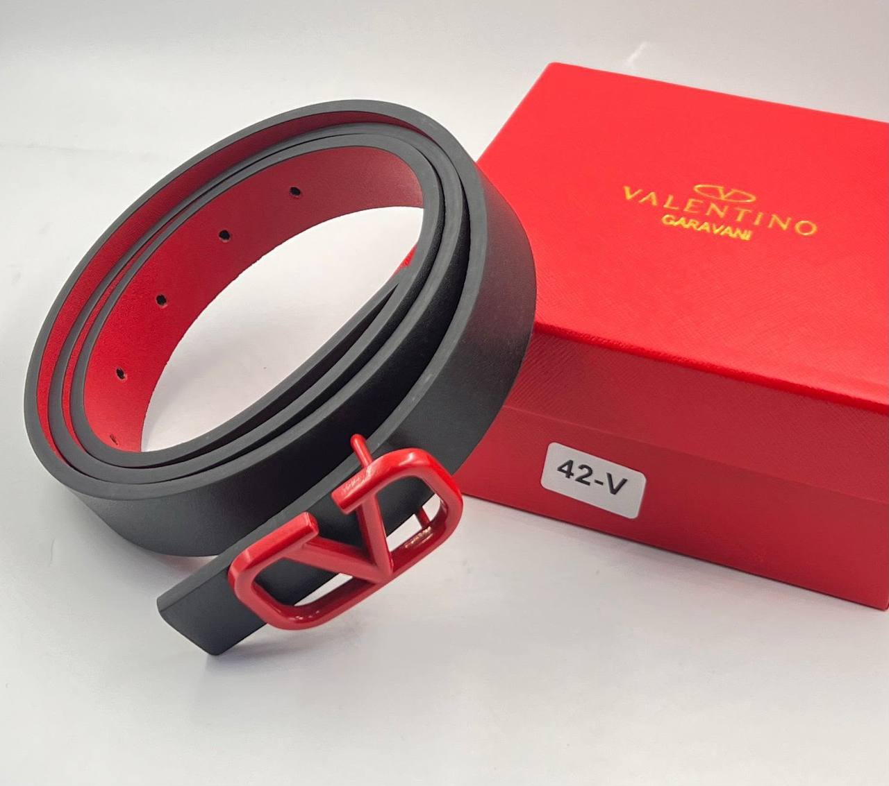Belts
with box
🎁🎁🎁

65 dhs✅

Zain182
♥️♥️♥️