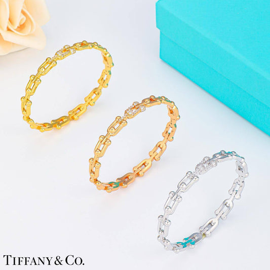 Tiffany set* 💐
Bangle 
Ring 💍 
Master quality  💕

105 dhs🪙🌨️
 normal box 📦

Zain48
♥️♥️♥️