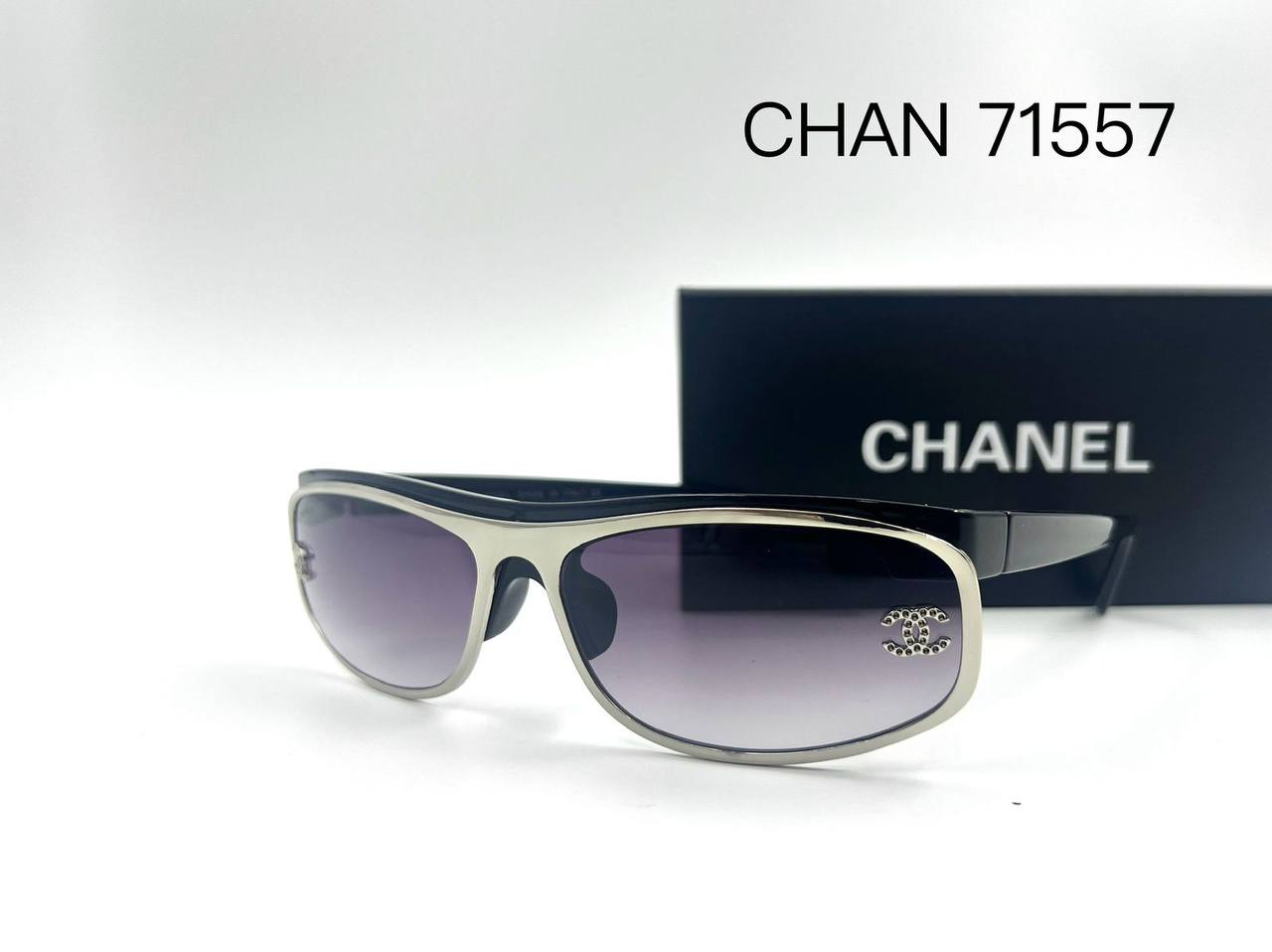 Chanel New💥*
Sunglasses 🕶️ 
good quality 💯
With master box 🗃️ 
50 dhs💛

Zain273
♥️♥️♥️