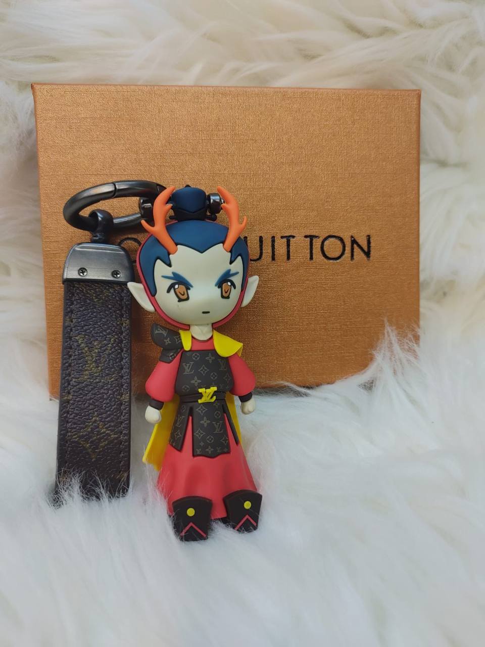 LV key holders & bags charm accessories
All sizes price 
55 dhs✅

Zain88
♥️♥️♥️