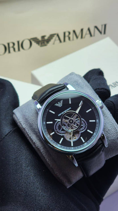 Armani watch for men 
good quality
105 dhs🪙💕

Zain59
♥️♥️♥️
