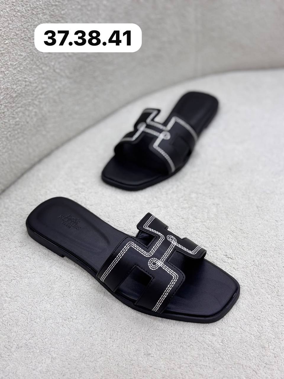 Hermes slipper

80 DHS🇦🇪🇦🇪

36-42

Zain30
♥️♥️♥️