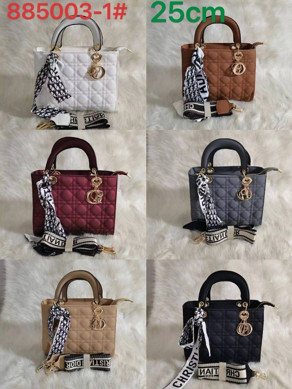 Dior
70 dhs🪙🌨️

Zain50
♥️♥️♥️