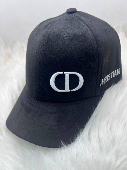 Caps
35 dhs✅

Zain182
♥️♥️♥️
