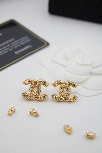 Master earrings

60 dhs 

Zain122
♥️♥️♥️
