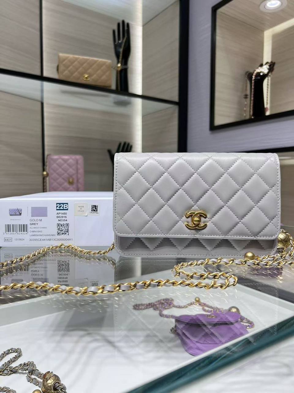 Chanel CC Pearl Crush Wallet On Chain✅*
*Size 20 cm*
For Price 👇 WhatsApp✅
0568585901 
0507557372
0552275751 Owner Zain 👌

Zain274
♥️♥️♥️