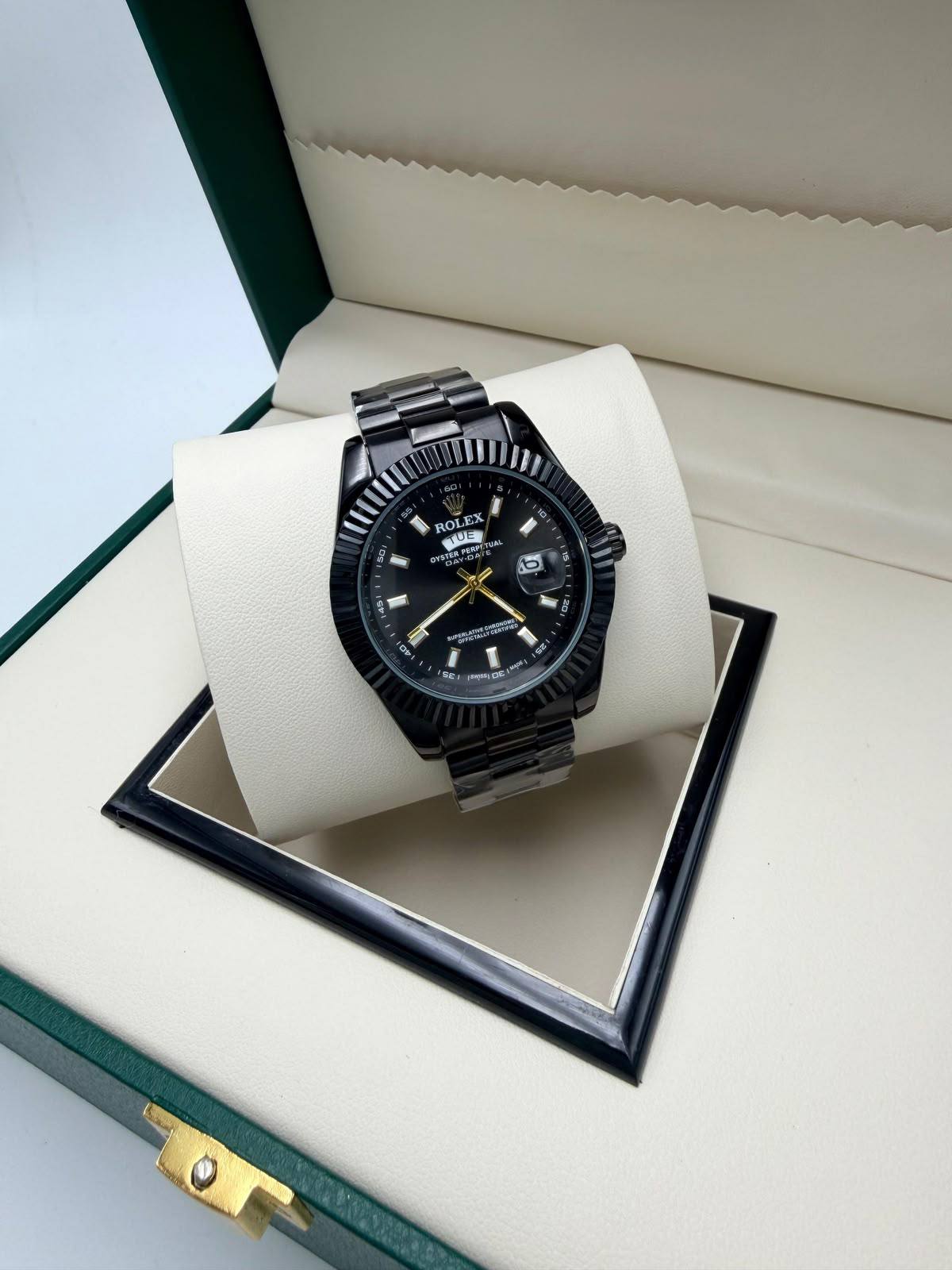 Rolex

60 dhs🇦🇪🇦🇪

Zain45
♥️♥️♥️