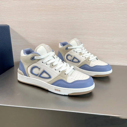 DIORE SHOES For MENS

GOOD QUALITY 

90 dhs✅

Size 40-44

Zain40
♥️♥️♥️