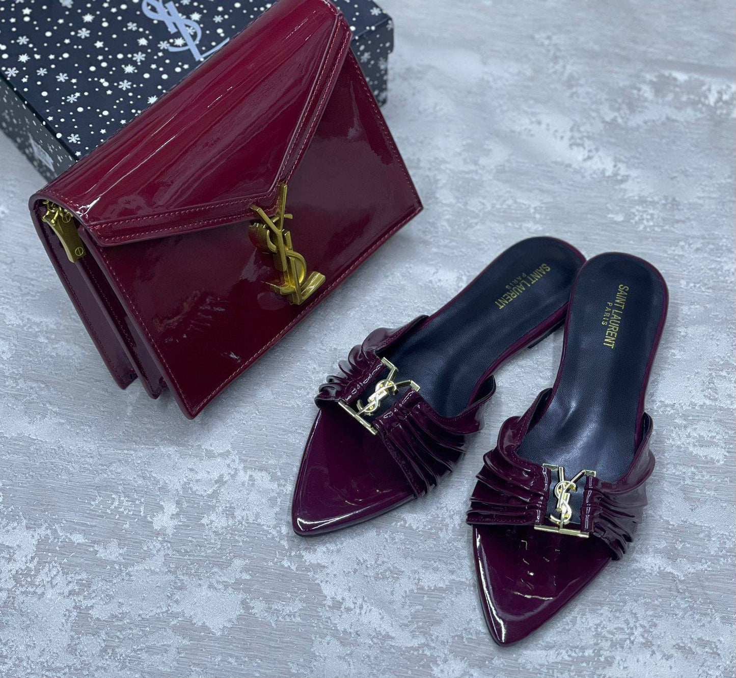 YSL
Bag&shoes. Set.  
170 dhs❣️

Zain175
♥️♥️♥️