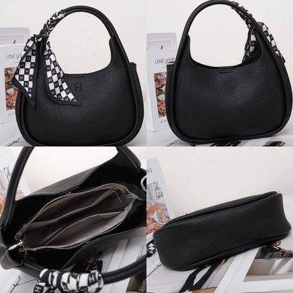 Hermes
115 dhs✅
23cm

Zain161
♥️♥️♥️