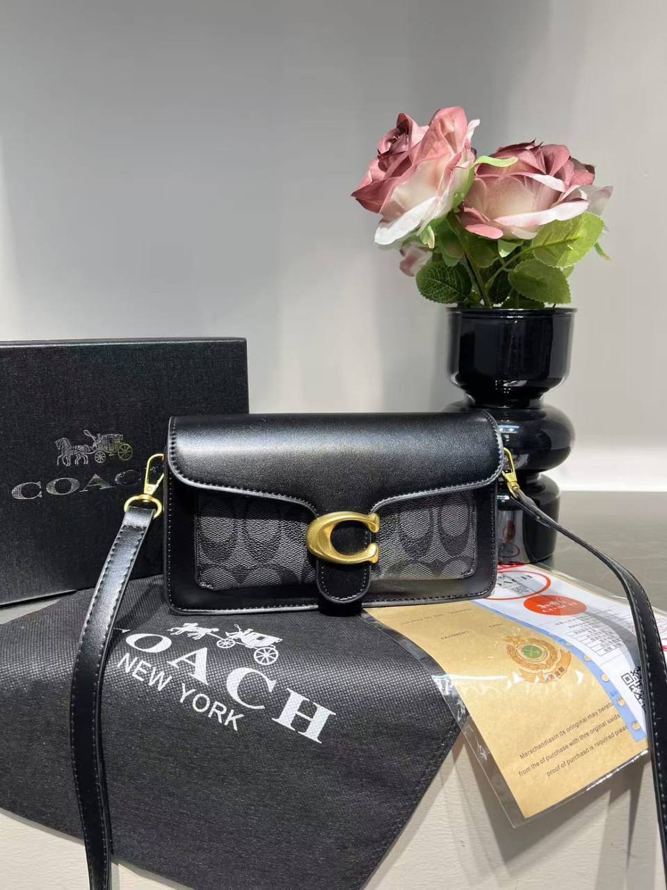 Coach 
75 dhs💓

Zain232
♥️♥️♥️