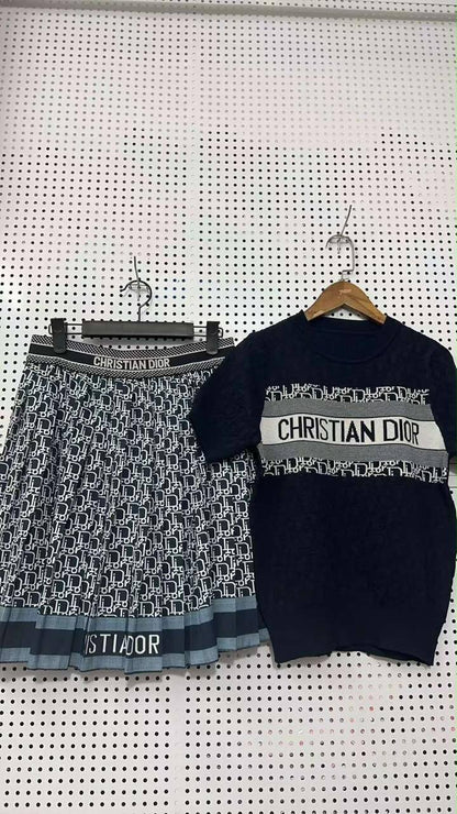 Set dress
M-2XL
140 dhs🇦🇪🇦🇪

Zain295
♥️♥️♥️