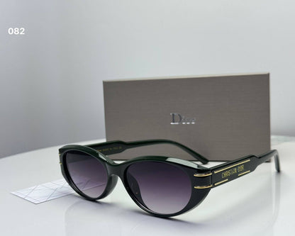 Dior

Good quality 
65 dhs🇦🇪🇦🇪

Zain182
♥️♥️♥️