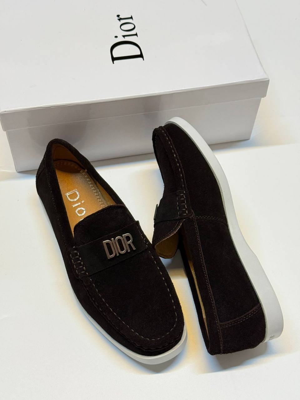 NEW CAME😍
DIOR SHOES
GOOD QUALITY
125 dhs✅
Size 39 TO 45

Zain40
♥️♥️♥️