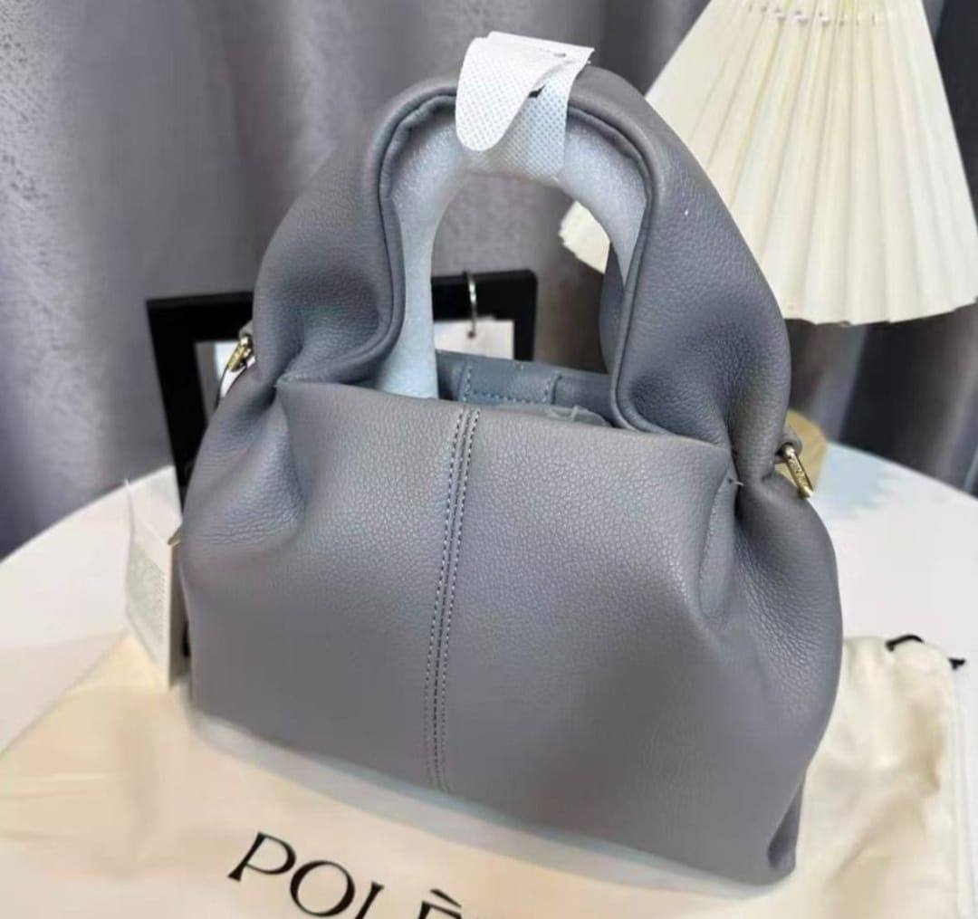 Polene 
New

95 dhs🇦🇪

With box
🎁🎁🎁

Size25cm

Zain06
♥️♥️♥️