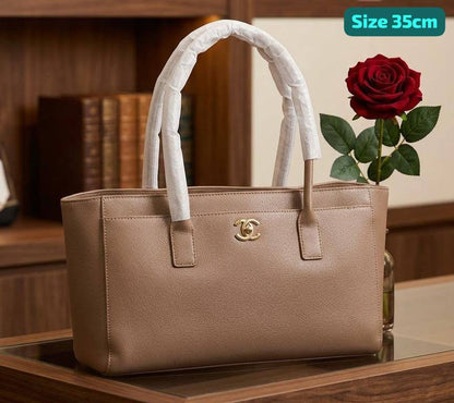 Chanel

Good quality 
115 dhs🇦🇪🇦🇪🇦🇪

Zain186
♥️♥️♥️