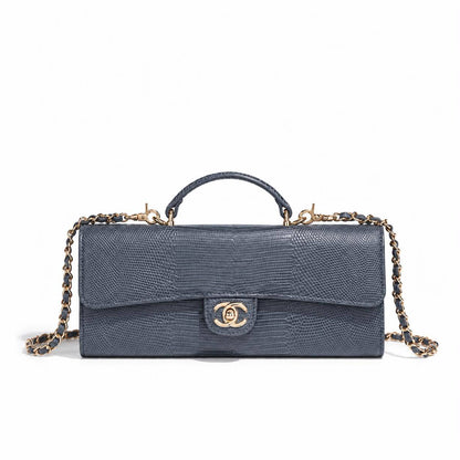 CHANEL 

NEW CAME 

GOOD QUALITY 

105 dhs🇦🇪🇦🇪

Size :25cm

Zain39
Zain295
Zain17
♥️♥️♥️