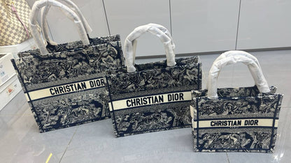 Master Bags
For Price 👇 WhatsApp✅
0568585901 
0507557372
0552275751 Owner Zain 👌

Zain314
♥️♥️♥️