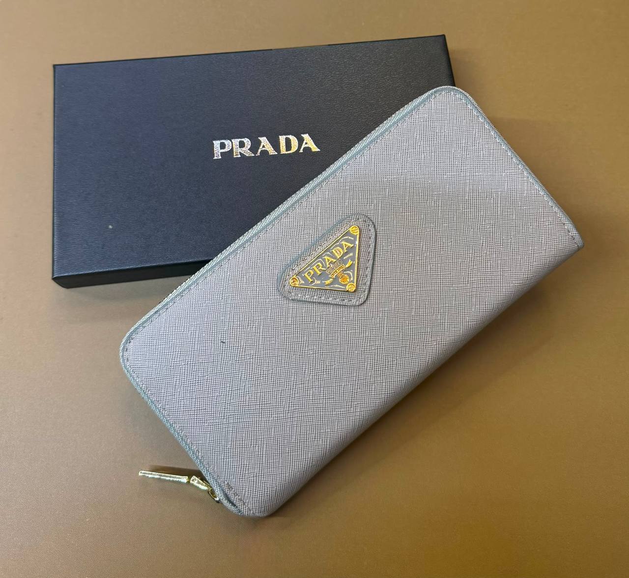 Wallets
With box
35 dhs🇦🇪🇦🇪
Good quality 👍

Zain93
♥️♥️♥️