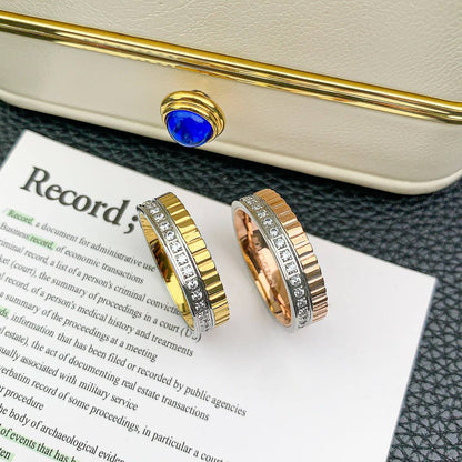 BOUCHERON 😍
Ring 💍 available size👇
6,7,8,9
Master quality 💯
With normal boxes 📦 
55 dhs🇦🇪🇦🇪

With master box 🗃️ 
140 dhs🇦🇪🇦🇪

Zain216
♥️♥️♥️