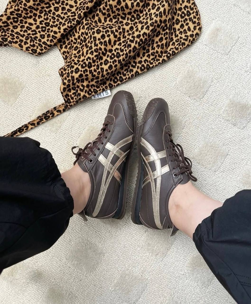 Onitsuka Tiger Mexico 66 SD “Metropolis” , 
Size 36 to 45 , 
170 dhs✅

Zain196
♥️♥️♥️
