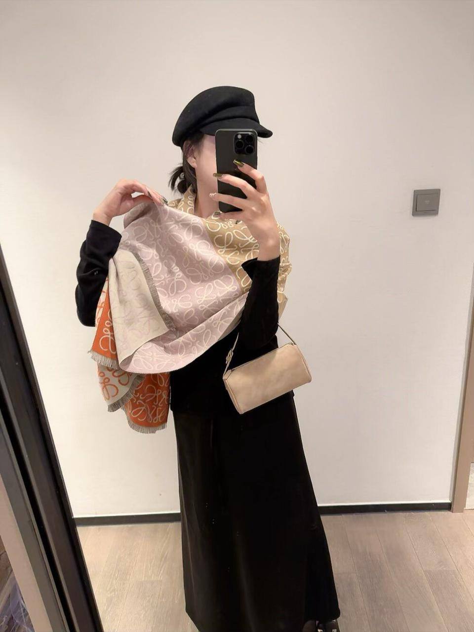 Winter scarf 
45 dhs🪙🌨️

Zain93
♥️♥️♥️
