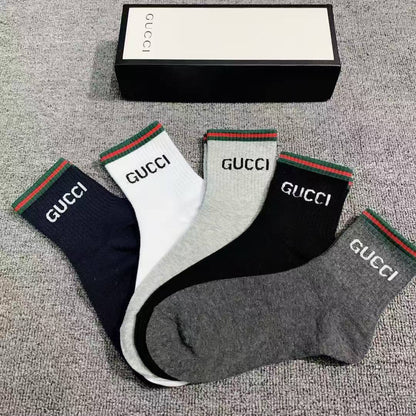 Socks
With box 
45 dhs✅
Inside box…5pc

Zain93
♥️♥️♥️
