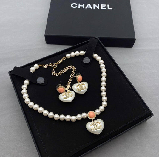 Chanel SET
Master
Necklace Earrings
150 dhs🪙🌨️

Zain89
♥️♥️♥️
