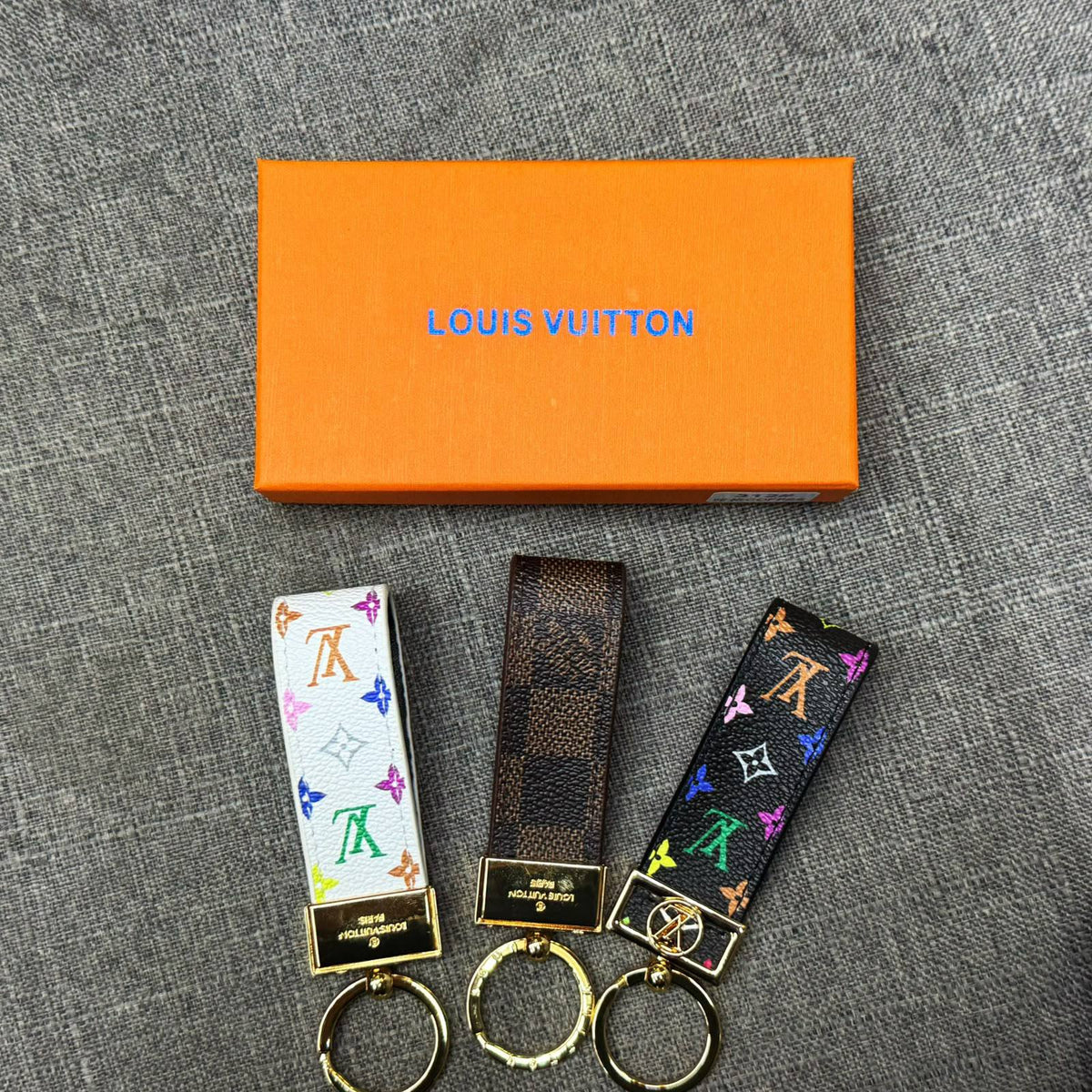 keychain🔑

Withbox

40 dhs🇦🇪🇦🇪
 
Zain04
♥️♥️♥️