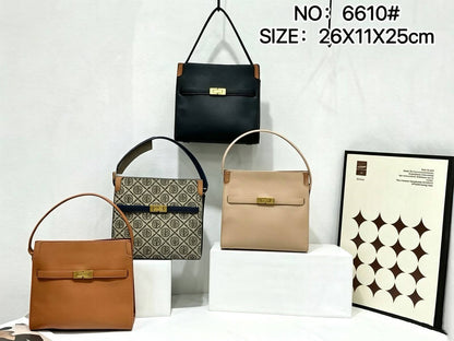 TORY BURCH 
GOOD QUALITY
110 dhs🇦🇪🇦🇪

Zain39
♥️♥️♥️