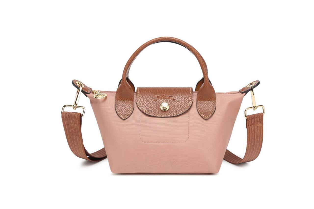 NEW CAME 

LONG CHAMP 

BAG GOOD QUALITY 

65 DHS🇦🇪🇦🇪🇦🇪

 SIZE: 25-12-9cm

Zain40
♥️♥️♥️