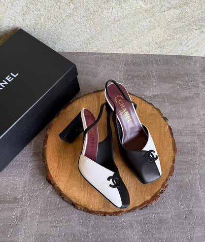 CHANEL 💫😍
SuperMaster Quality 💯
450 dhs✅
Size: 36-41 💥

Zain171
♥️♥️♥️