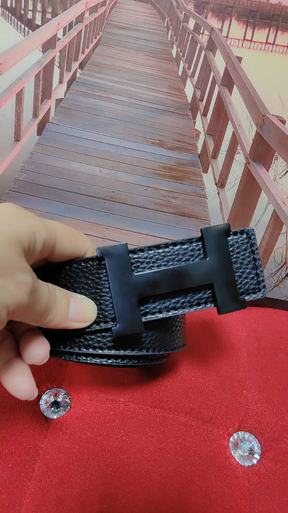 Belts

35 dhs💓

with box 
🎁🎁🎁

Zain232
♥️♥️♥️
