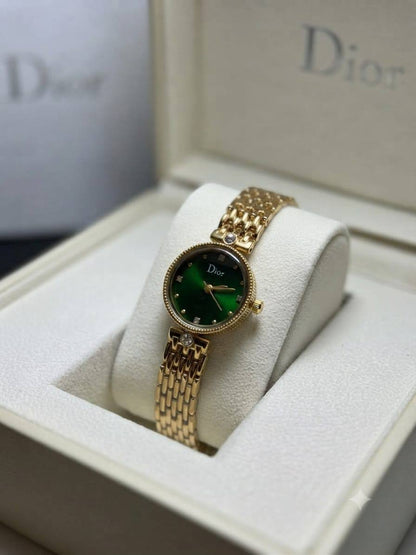 Dior   
55 dhs🇦🇪🇦🇪

Zain29
♥️♥️♥️
