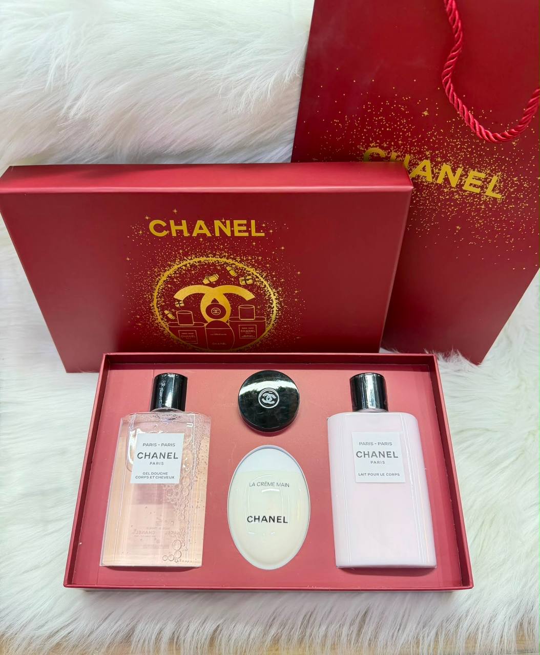 Chanel Set
95 dhs✅

Zain211
♥️♥️♥️