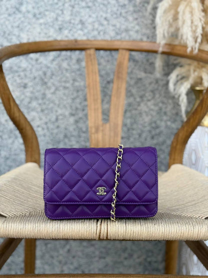 CHANEL
19cm
290 dhs✅
Top quality
With box🎁

Zain167
♥️♥️♥️
