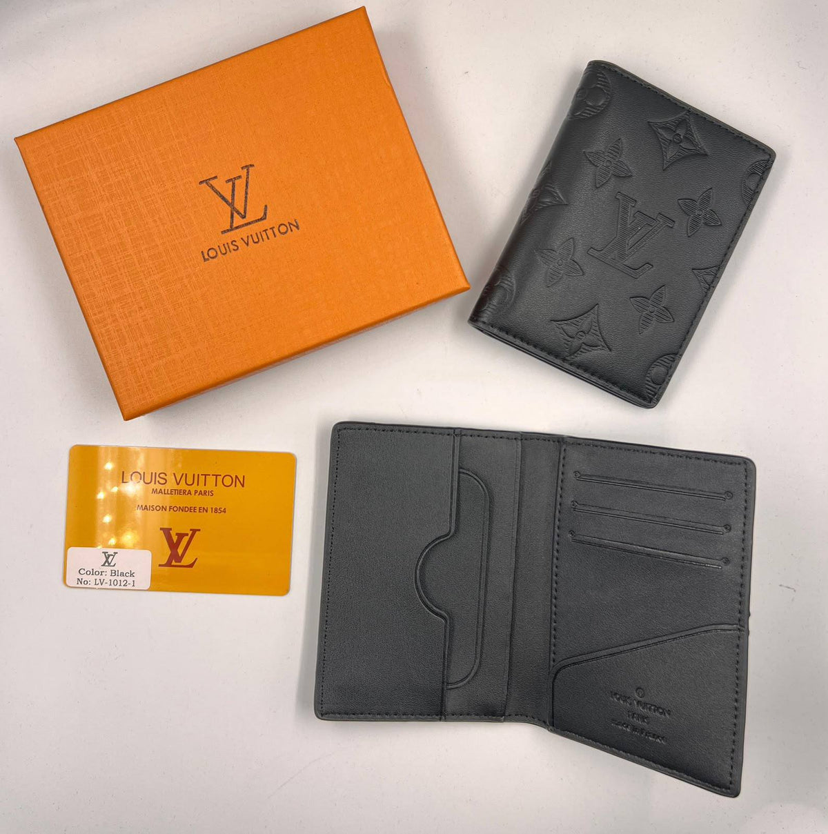 Wallets
Mixed brands

65 dhs🇦🇪🇦🇪🇦🇪
Good quality

Zain182
♥️♥️♥️